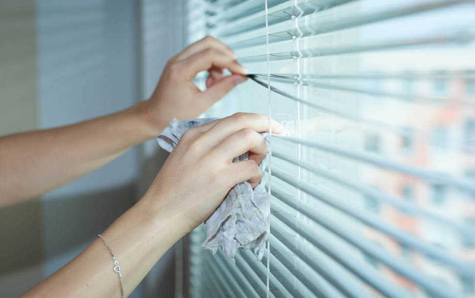 Cleaning Blinds
